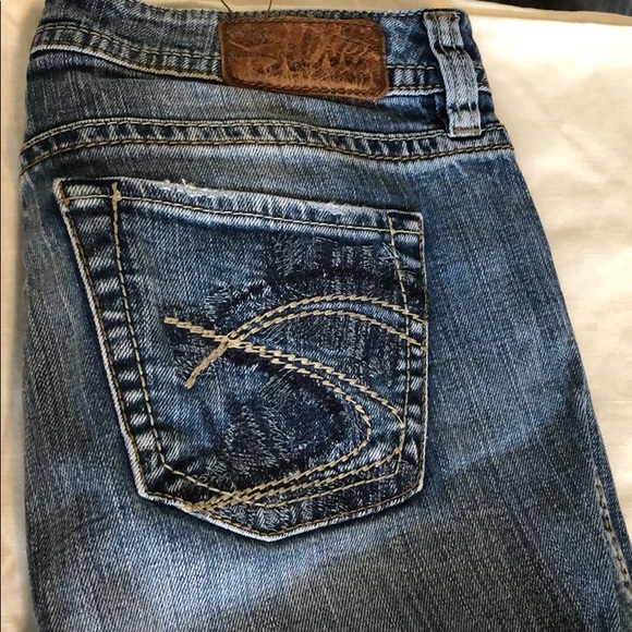 Silver Jeans - Picture 5 of 5